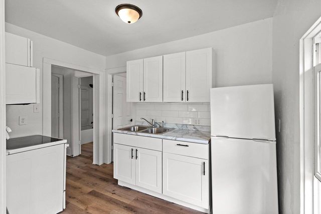 714 N BATEMAN STREET, Appleton, WI 54911
