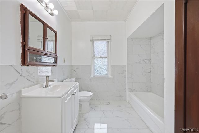 225 Longnecker Street, Buffalo, NY 14206