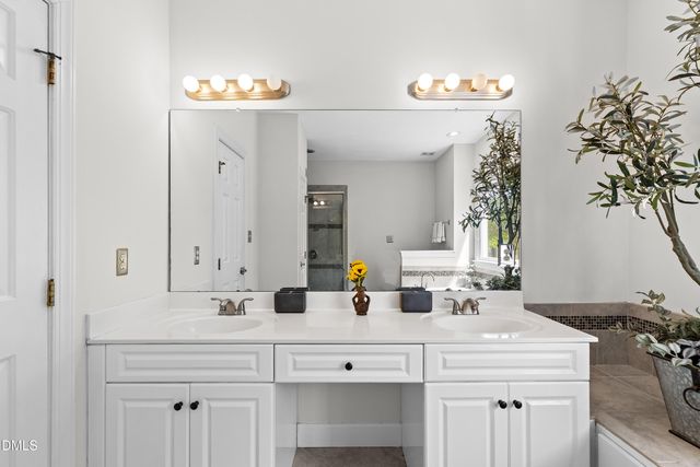 101 Haywood Hall Lane, Cary, NC 27519