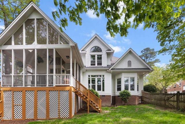 101 Haywood Hall Lane, Cary, NC 27519