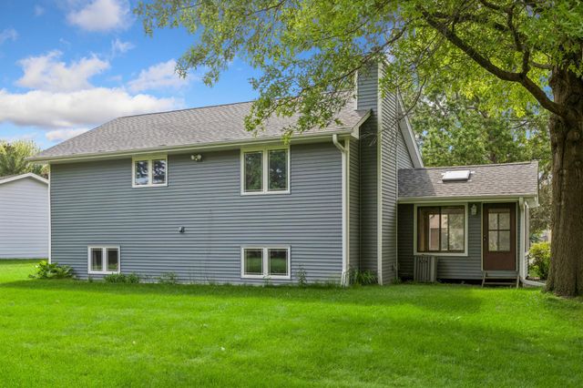 11239 Xylon Avenue N, Champlin, MN 55316