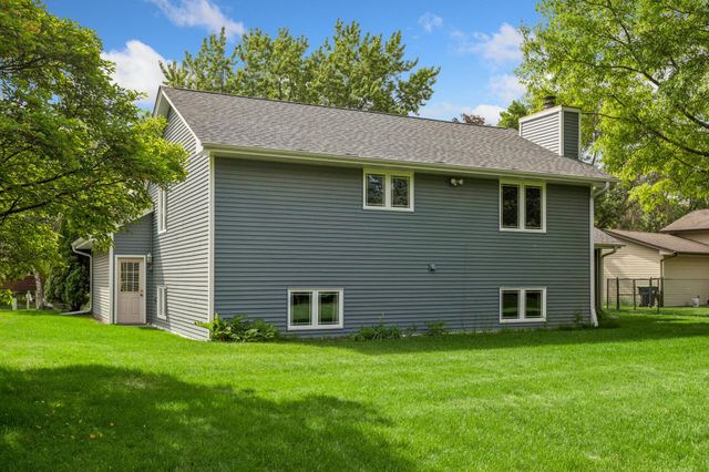 11239 Xylon Avenue N, Champlin, MN 55316