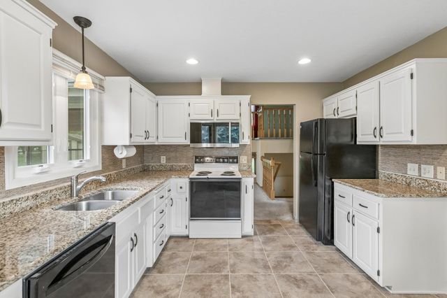 11239 Xylon Avenue N, Champlin, MN 55316