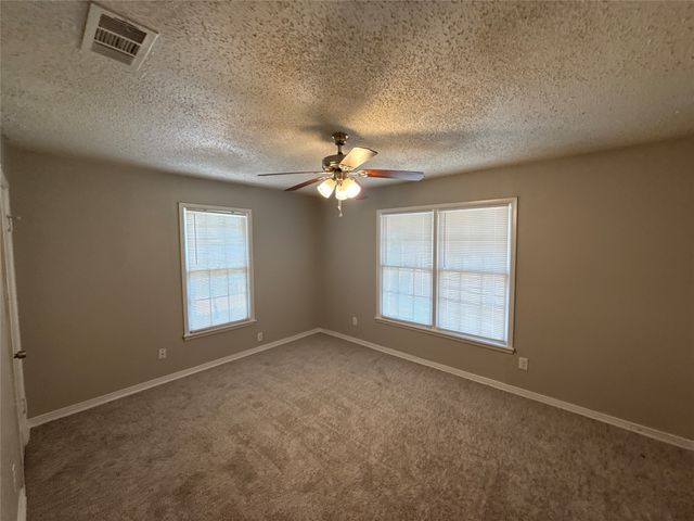 2607 Yeager Street, Fort Worth, TX 76112