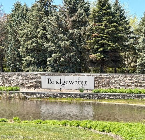 24471 Sand Lake Lane, Brownstown Charter Township, MI 48134