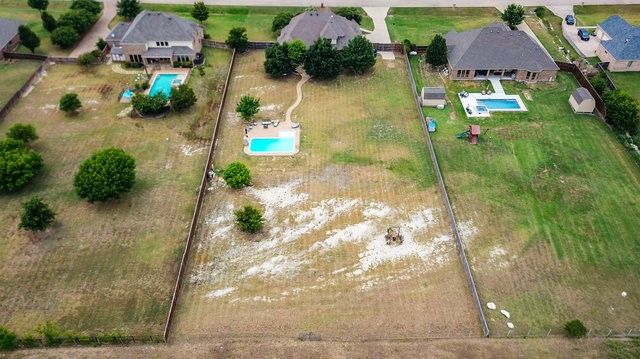 4650 Sunrise Lane, Midlothian, TX 76065