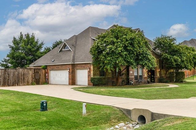 4650 Sunrise Lane, Midlothian, TX 76065