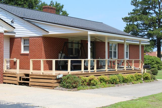 2945 Us Highway 17, Williamston, NC 27892