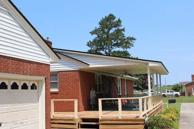 2945 Us Highway 17, Williamston, NC 27892