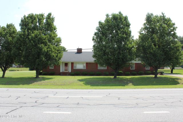2945 Us Highway 17, Williamston, NC 27892