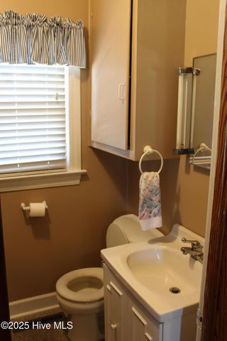 2945 Us Highway 17, Williamston, NC 27892