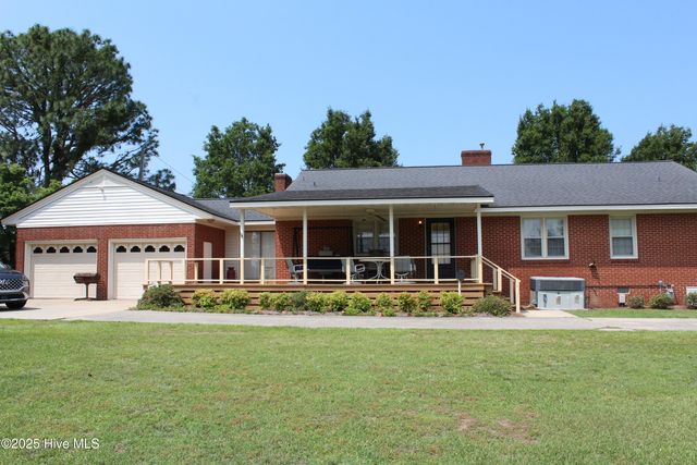 2945 Us Highway 17, Williamston, NC 27892