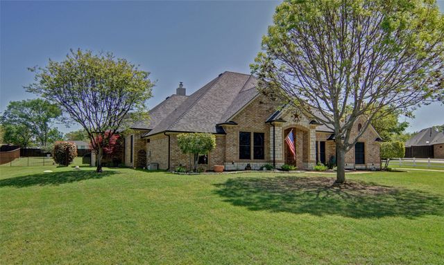 213 Austin Creek Court, Fort Worth, TX 76140