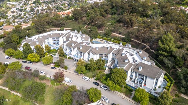 4260 Via Arbolada 330, Los Angeles, CA 90042