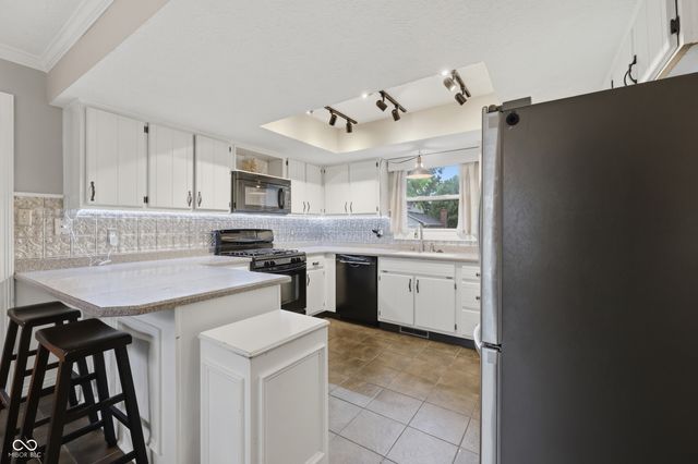 200 Wintergreen, Noblesville, IN 46062