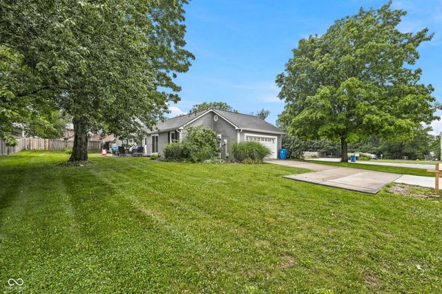 200 Wintergreen, Noblesville, IN 46062