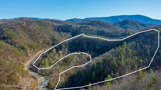 1940 Wears Valley Rd, Sevierville, TN 37862