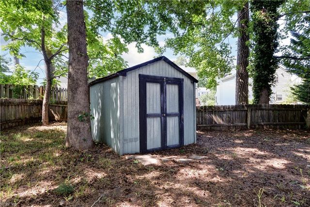 104 Sheppard DR, Williamsburg, VA 23185