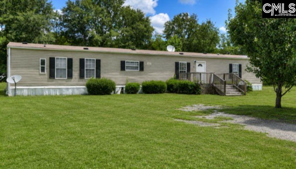 126 Dry Branch Way, Hopkins, SC 29061
