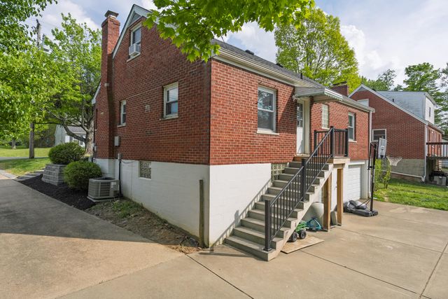8420 Persimmon Grove Pike, Alexandria, KY 41001