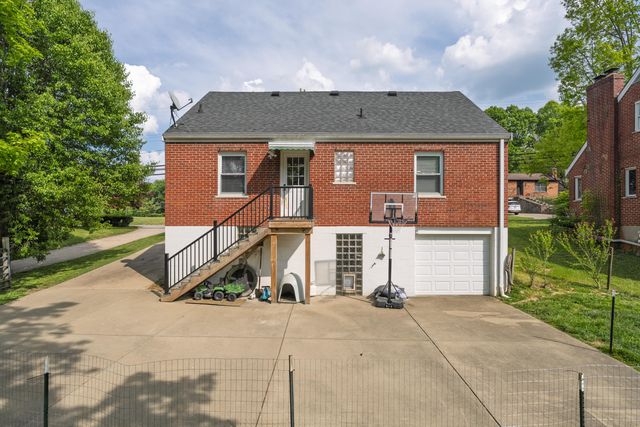 8420 Persimmon Grove Pike, Alexandria, KY 41001