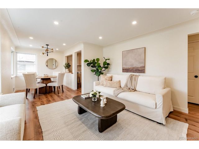 421 Zenobia St, Denver, CO 80204