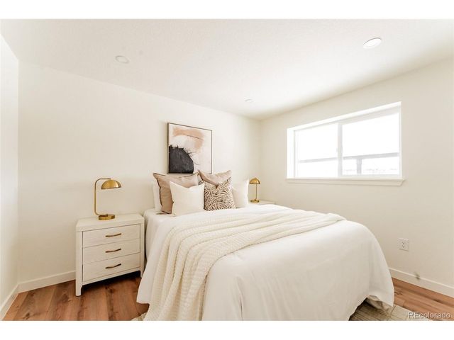 421 Zenobia St, Denver, CO 80204