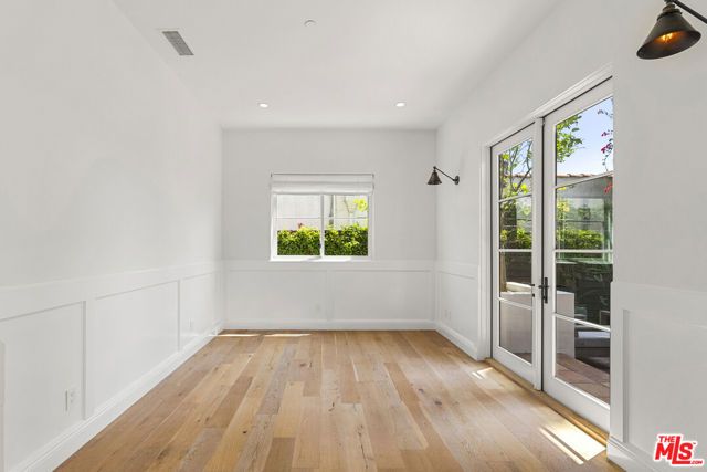 530 N Alta Vista Boulevard, Los Angeles, CA 90036