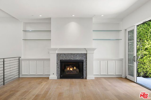 530 N Alta Vista Boulevard, Los Angeles, CA 90036