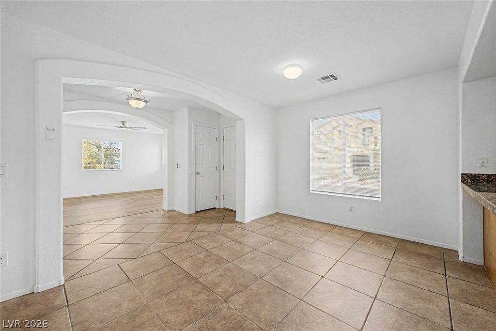 6921 Graceful Cloud Avenue, Henderson, NV 89011 — photo 4