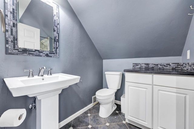 814 3RD STREET, De Pere, WI 54115