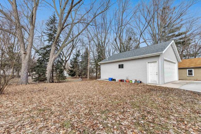 814 3RD STREET, De Pere, WI 54115