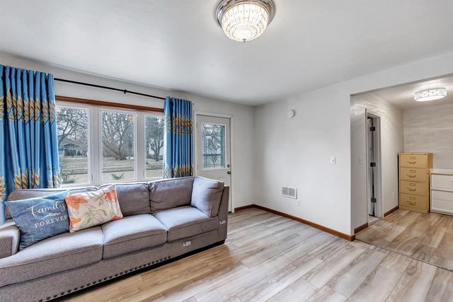 814 3RD STREET, De Pere, WI 54115