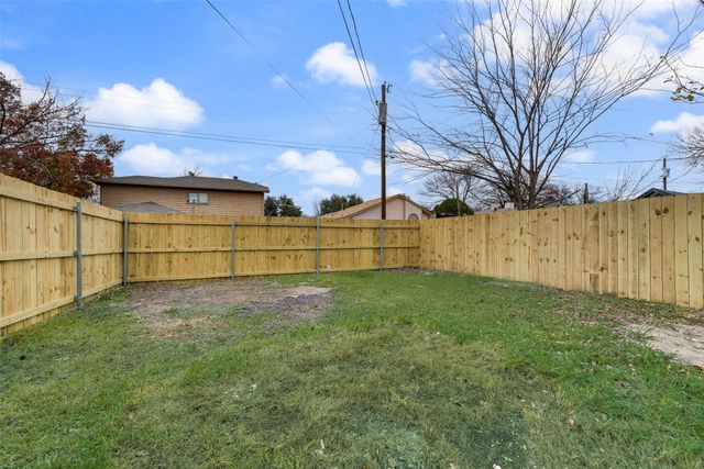 11805 Eloise Drive, Balch Springs, TX 75180