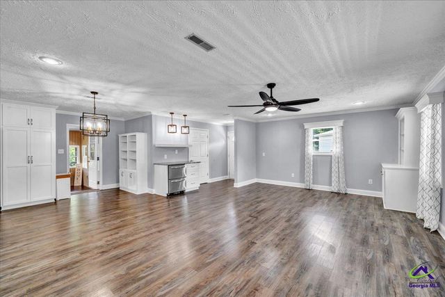 308 Fleming Drive, Bonaire, GA 31005