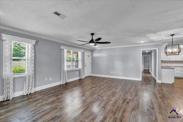 308 Fleming Drive, Bonaire, GA 31005