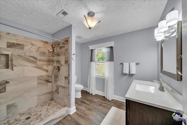 308 Fleming Drive, Bonaire, GA 31005