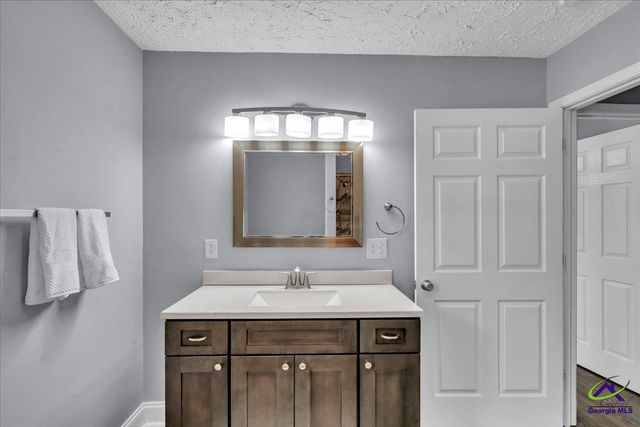 308 Fleming Drive, Bonaire, GA 31005