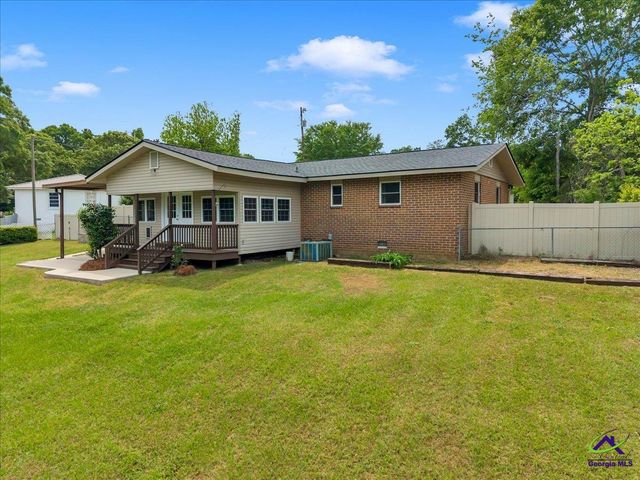 308 Fleming Drive, Bonaire, GA 31005