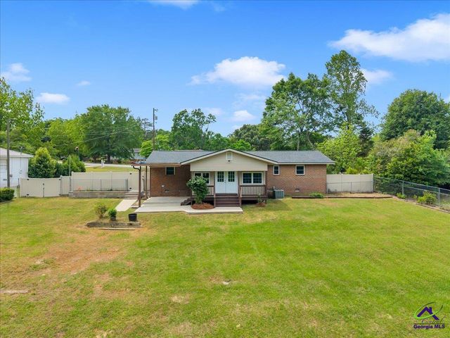 308 Fleming Drive, Bonaire, GA 31005