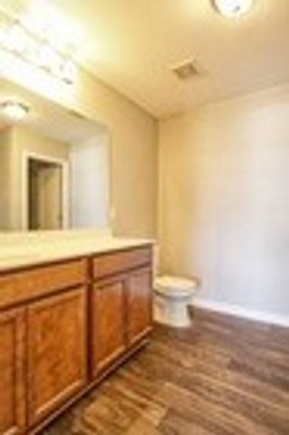 2313 Bee Hive Dr, Columbia, TN 38401