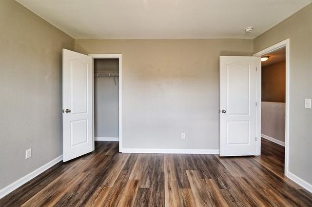 2313 Bee Hive Dr, Columbia, TN 38401