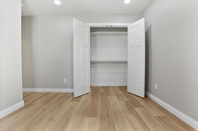 637 Jackson Avenue, Evansville, IN 47713