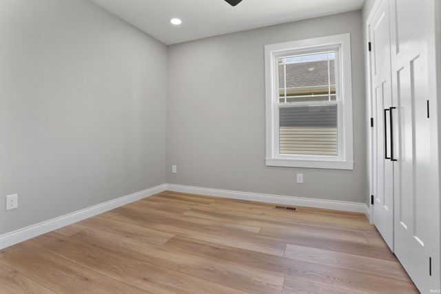 637 Jackson Avenue, Evansville, IN 47713