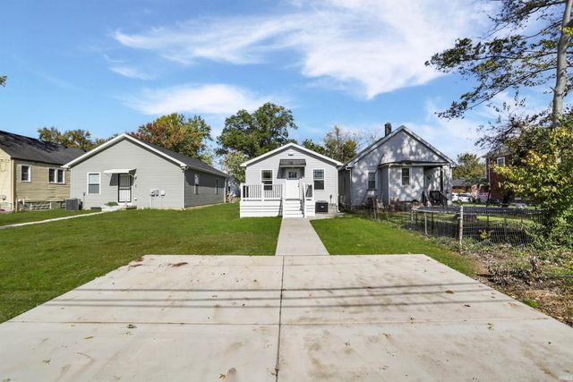 637 Jackson Avenue, Evansville, IN 47713