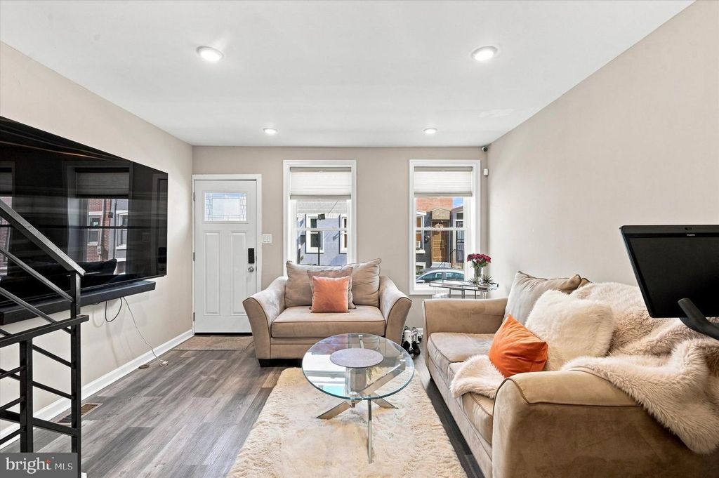 2036 WILDER ST, PHILADELPHIA, PA 19146 — photo 3