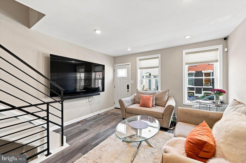 2036 WILDER ST, PHILADELPHIA, PA 19146 — photo 4
