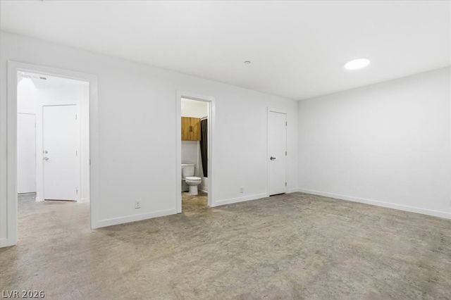 250 Tower Street, Las Vegas, NV 89101