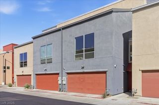 250 Tower Street, Las Vegas, NV 89101