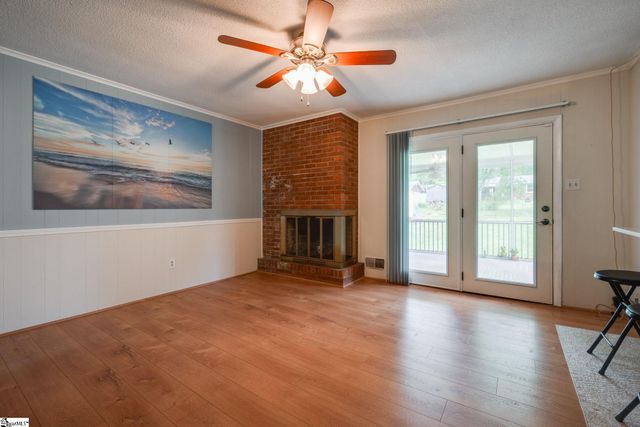 217 Navaho Drive, Spartanburg, SC 29301